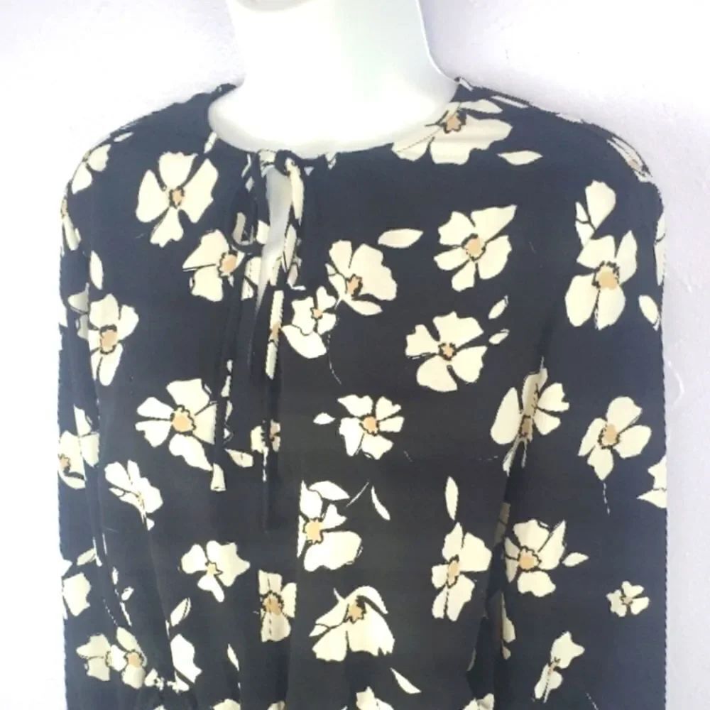 ALFANI Blouse  - Picture 2 of 9